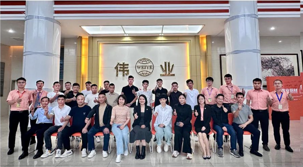 ����Ʒ�Ƶ�ʵ�� | 2024���ֲ���װ��Ӣ�ᾫ�ʻ���